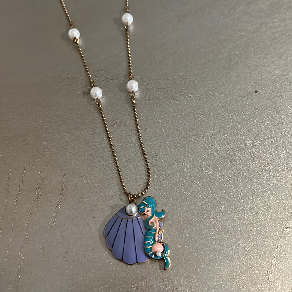 Adjustable mermaid Mod Cloth purple shell pearl beaded necklace